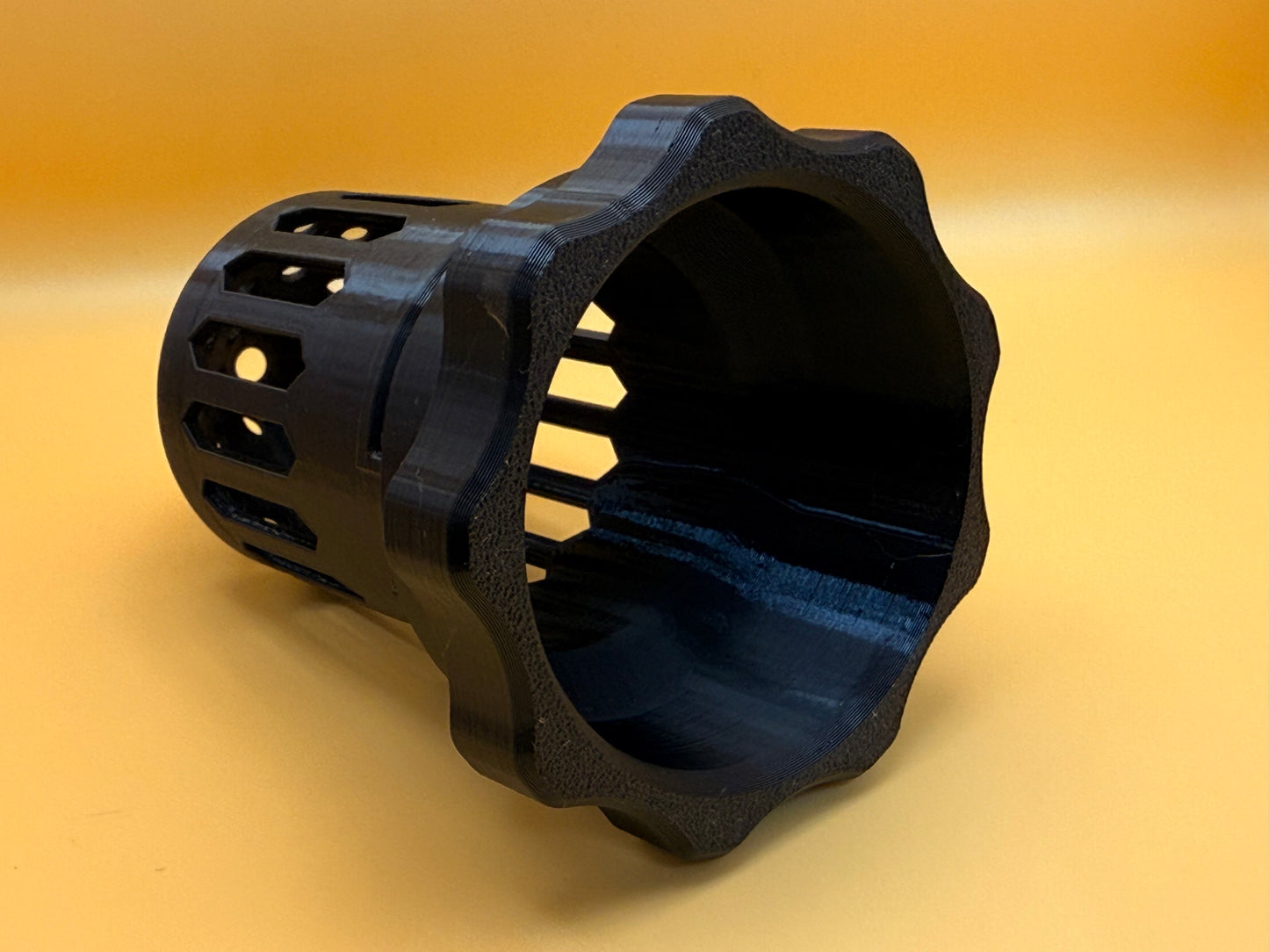 Smaller Pods ā Ideal for Compact Crops and High-Density Growing