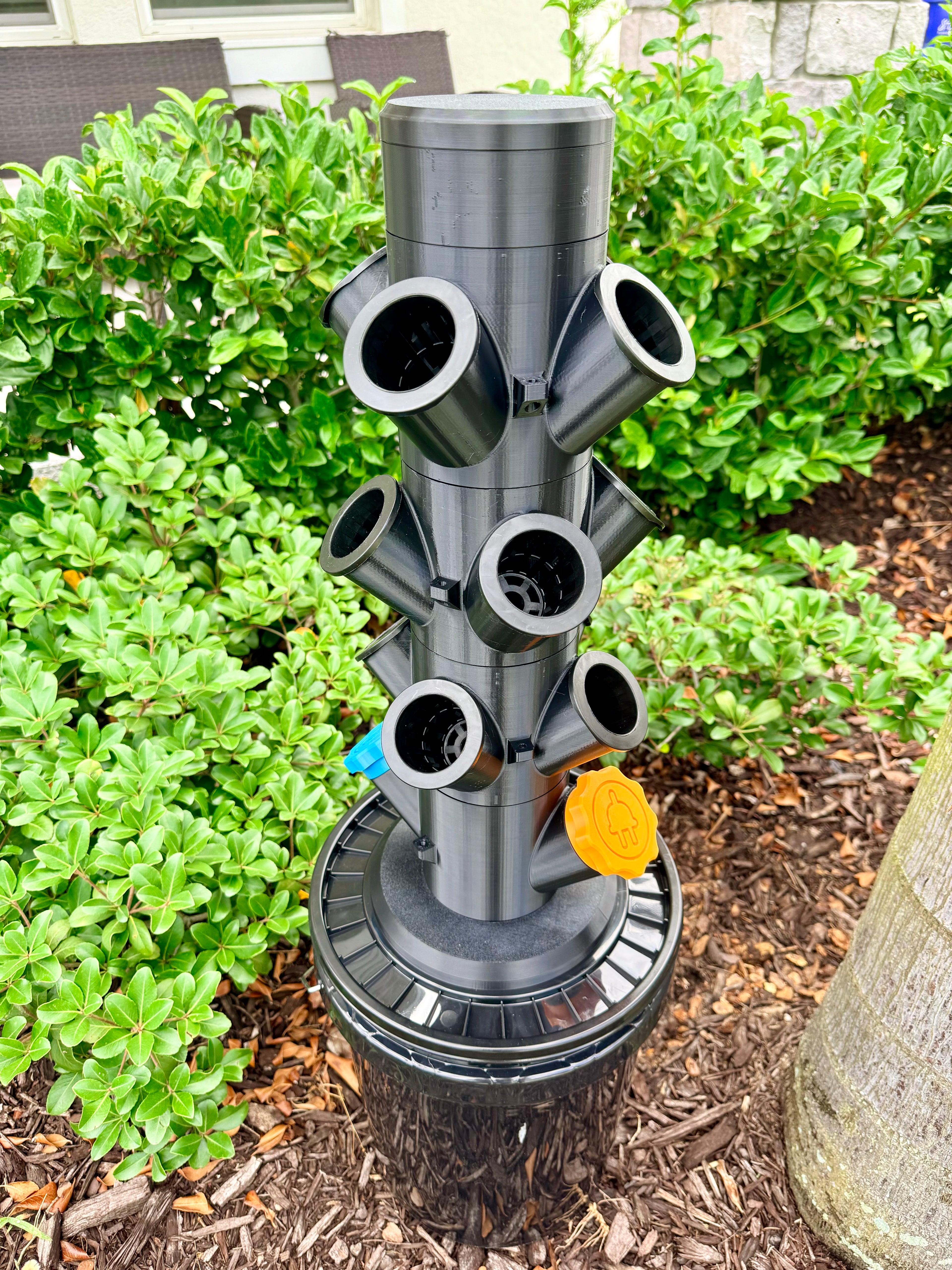 Hydroponic Tower Starter Kit, Black, 12 Plant Cups, Compact Garden Kit for Home Growers
